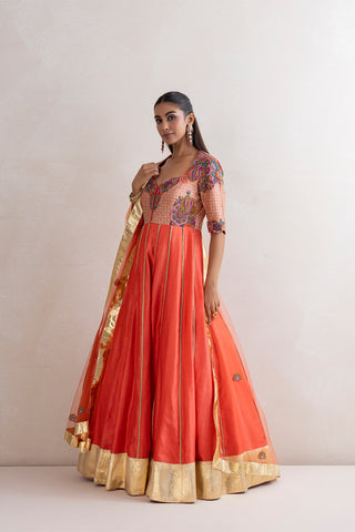 Rutbahar Anarkali