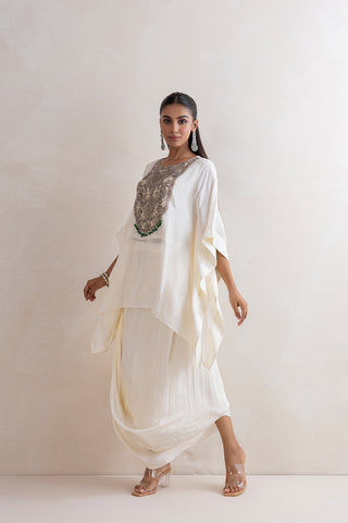 Maqbool Cape Set