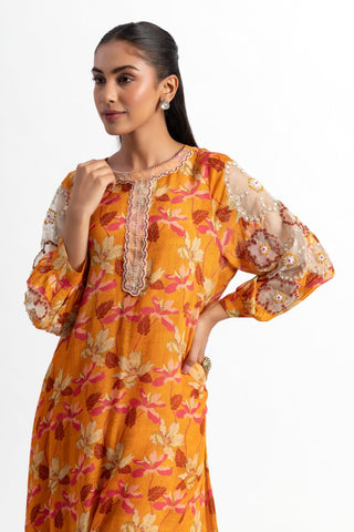 Naraangi Kurta Set