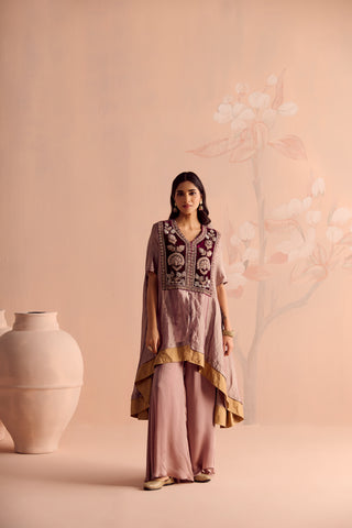 The Bahaar Velvet Set
