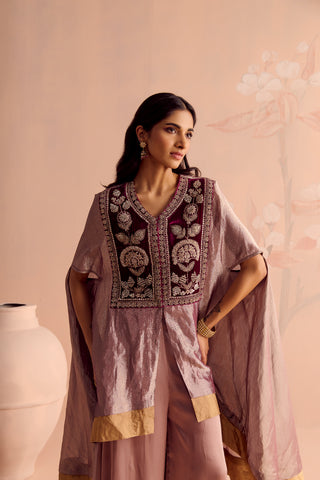 The Bahaar Velvet Set