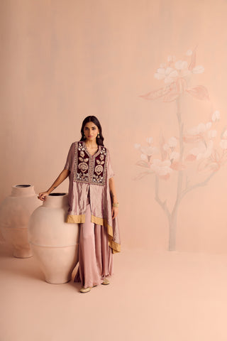 The Bahaar Velvet Set